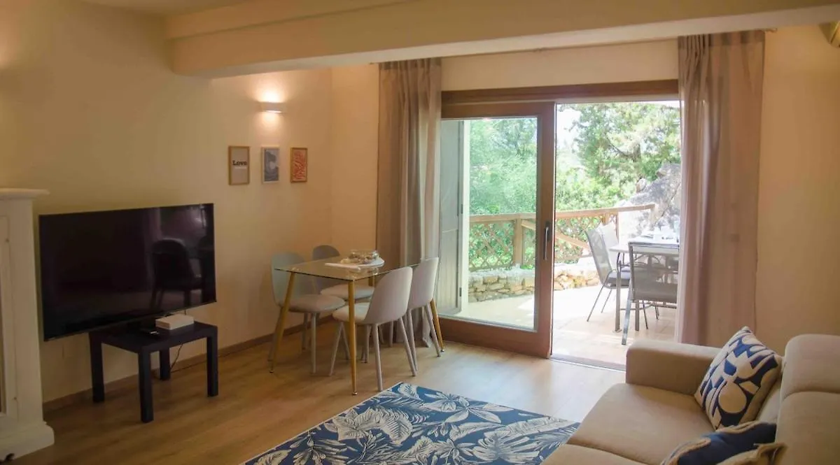 Swimming Pool & Free Park Porto Rotondo Center Apartamento