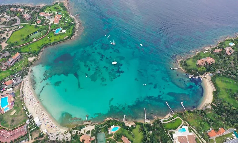 Swimming Pool & Free Park Porto Rotondo Center Apartamento