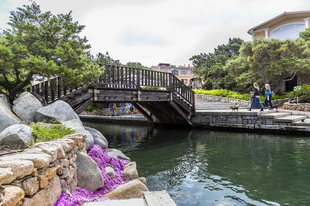 Swimming Pool & Free Park Porto Rotondo Center公寓