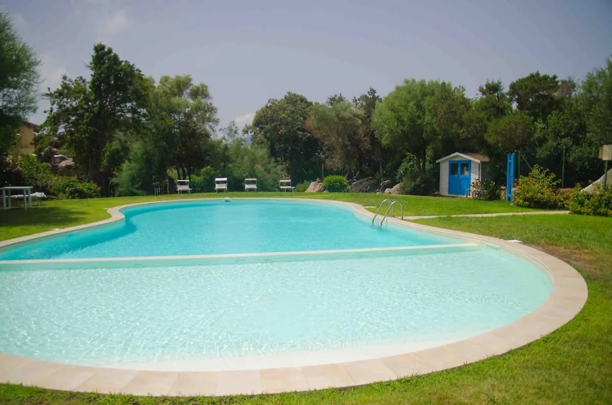 Swimming Pool & Free Park Porto Rotondo Center Apartamento